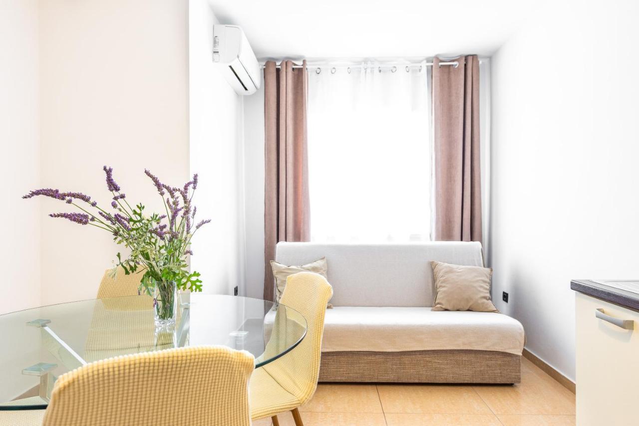 Apartments Lili Pag Town Εξωτερικό φωτογραφία