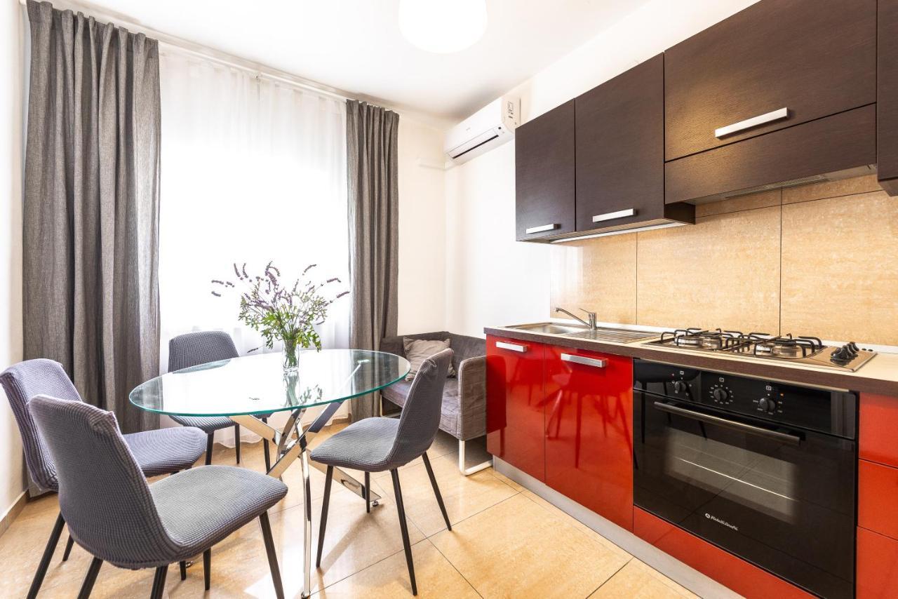 Apartments Lili Pag Town Εξωτερικό φωτογραφία